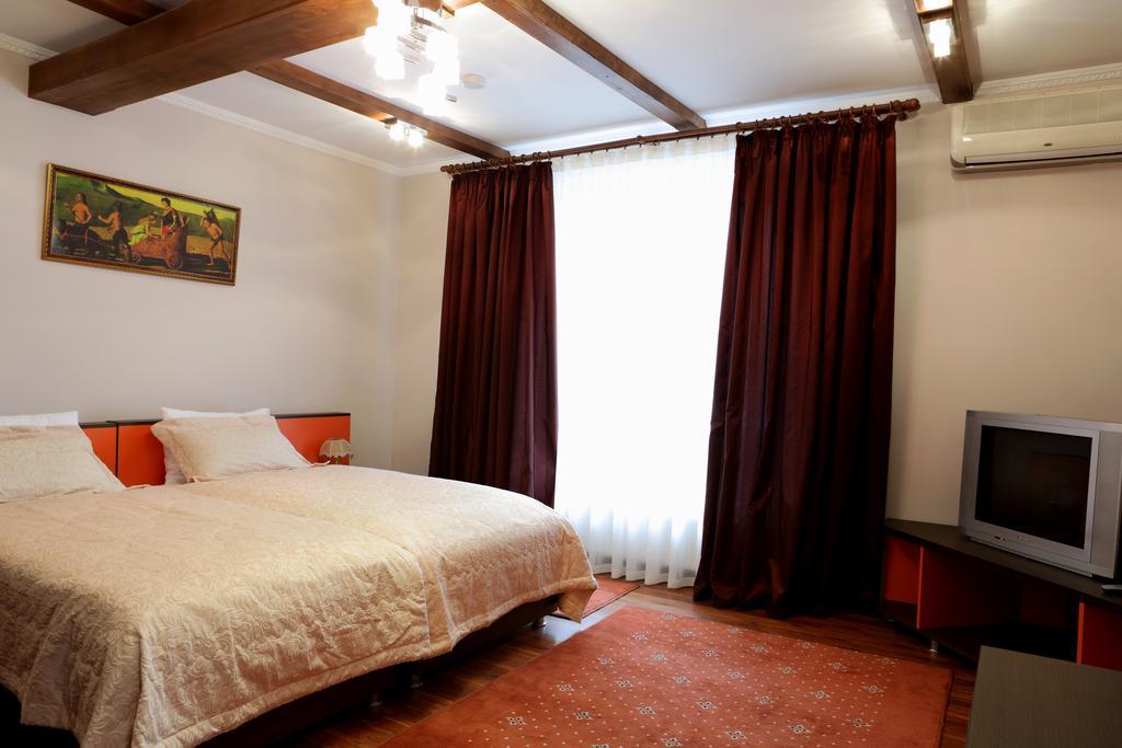 Hotel Bachus Chisinau Bilik gambar