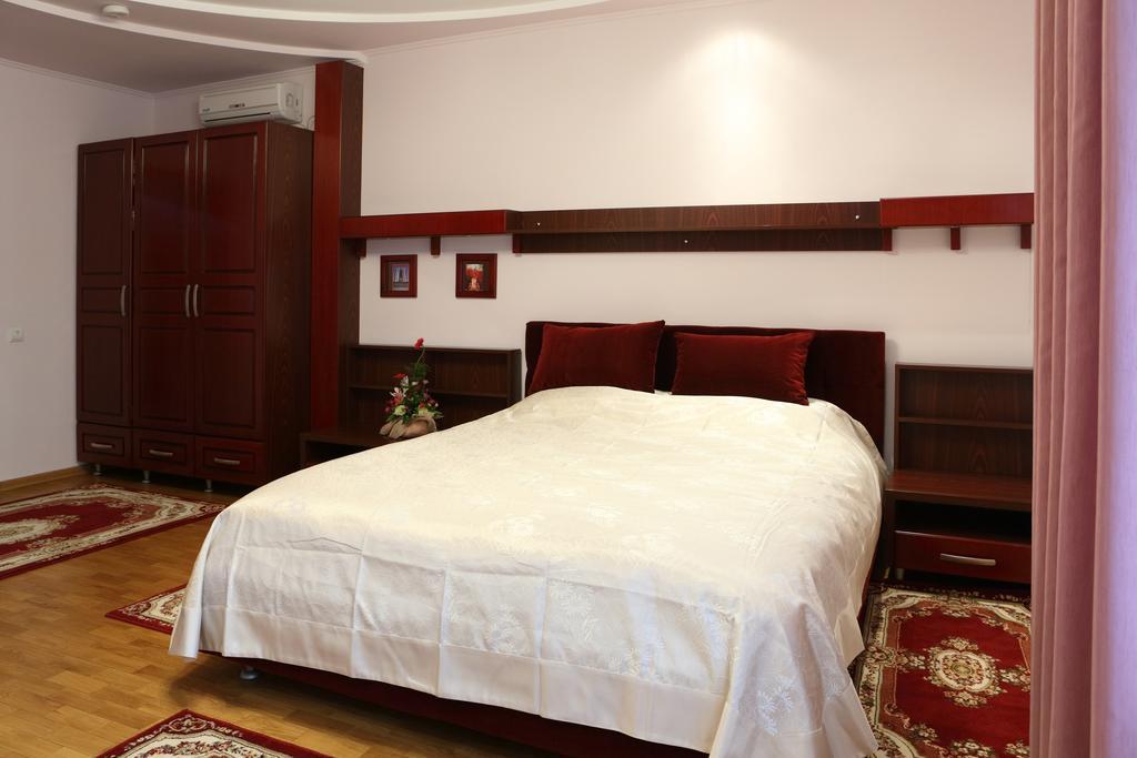 Hotel Bachus Chisinau Bilik gambar